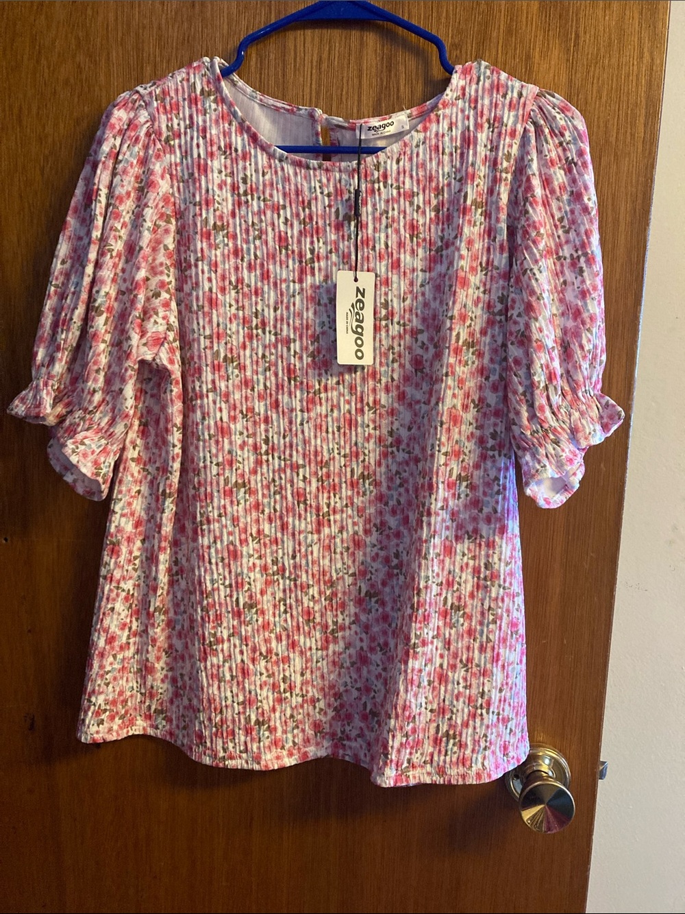 zeagoo Pink Floral Pleated Puff-Sleeve Blouse